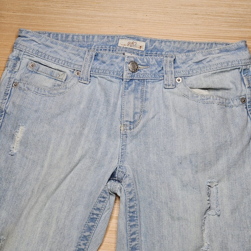 SO Flare Jeans Women 9 Blue Distressed Embellished Pockets Light Wash Denim READ